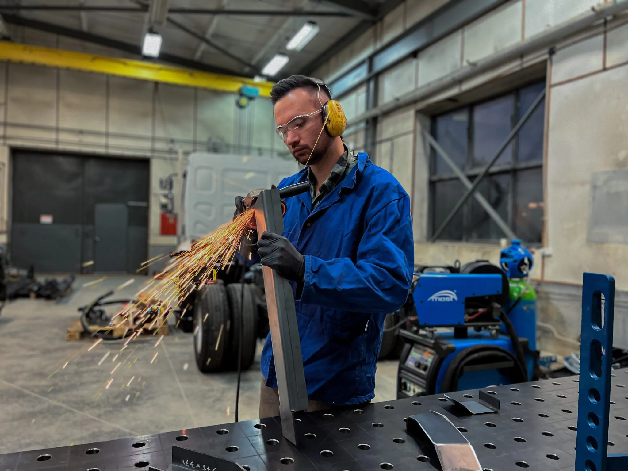 Oferta Produkcji nadwozi samochodów ciężarowych i dostawczych Qualis